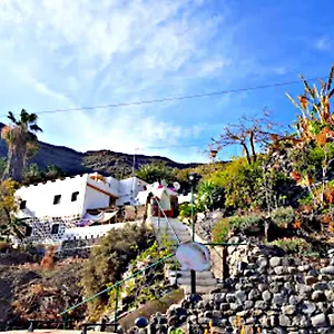 Tasarte Guest house